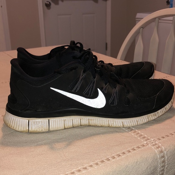 Nike Shoes - Nike running shoes